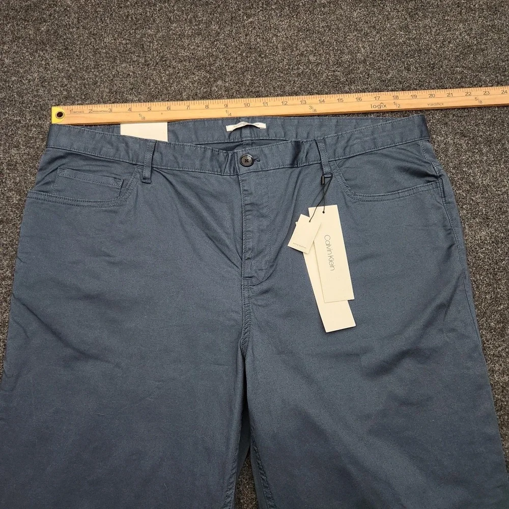Calvin Klein Mens 38x32 Blue Slim Fit Tapered Leg‎ Chino Pants 